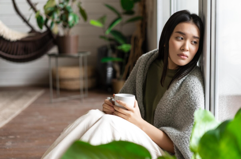 Understanding Seasonal Affective Disorder: Therapy and Lifestyle Approaches in Gilbert